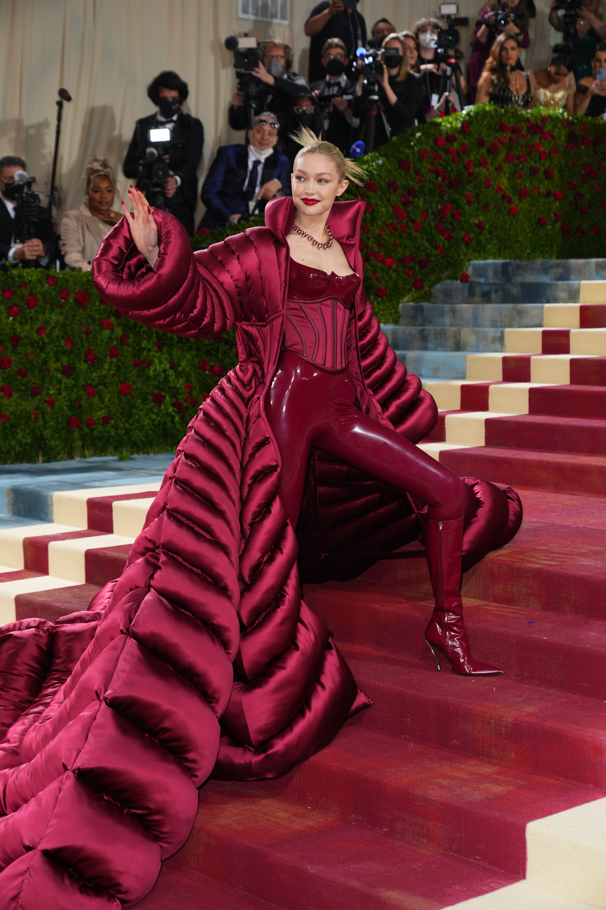 Gigi Hadid attends The 2022 Met Gala Celebrating "In America: An Anthology of Fashion" at The Metropolitan Museum of Art on May 2, 2022 ,in New York City. | Source: Getty Images