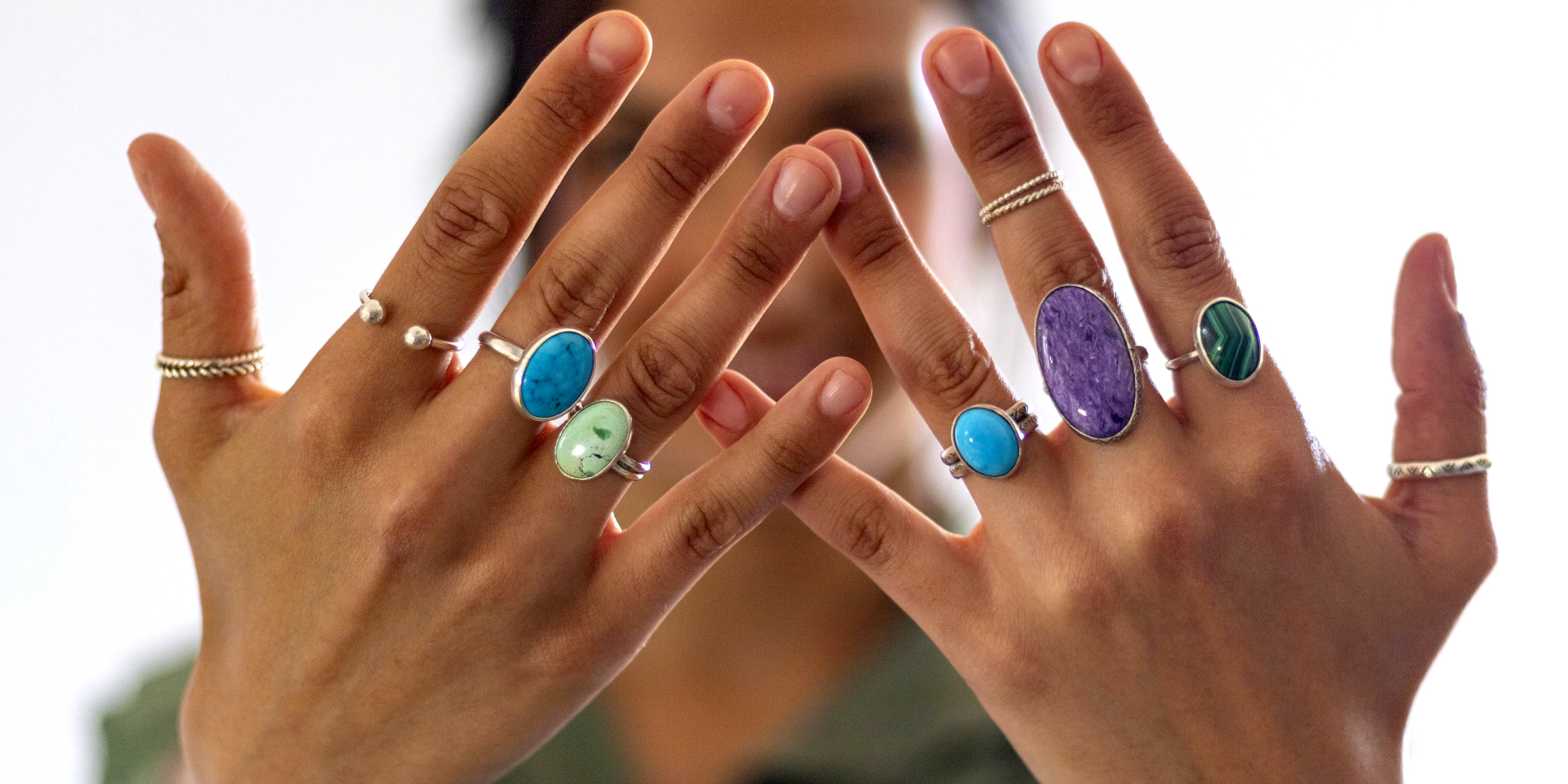 A photo of woman with many rings on her fingers. | Source: Getty Images