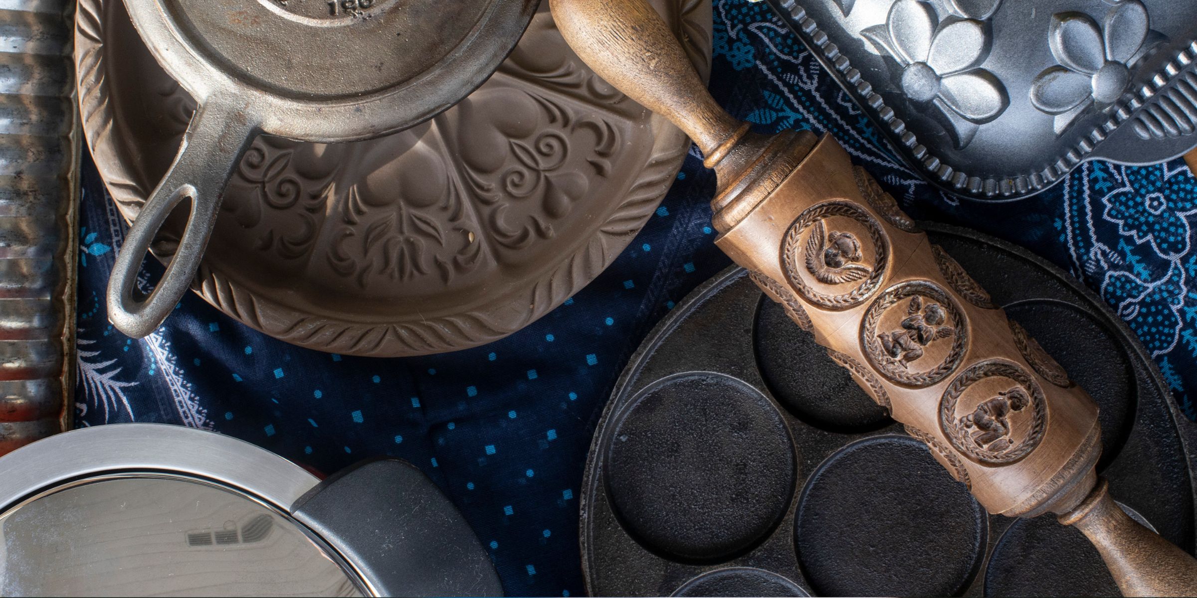 Vintage bakeware and cookware | Source: Getty Images