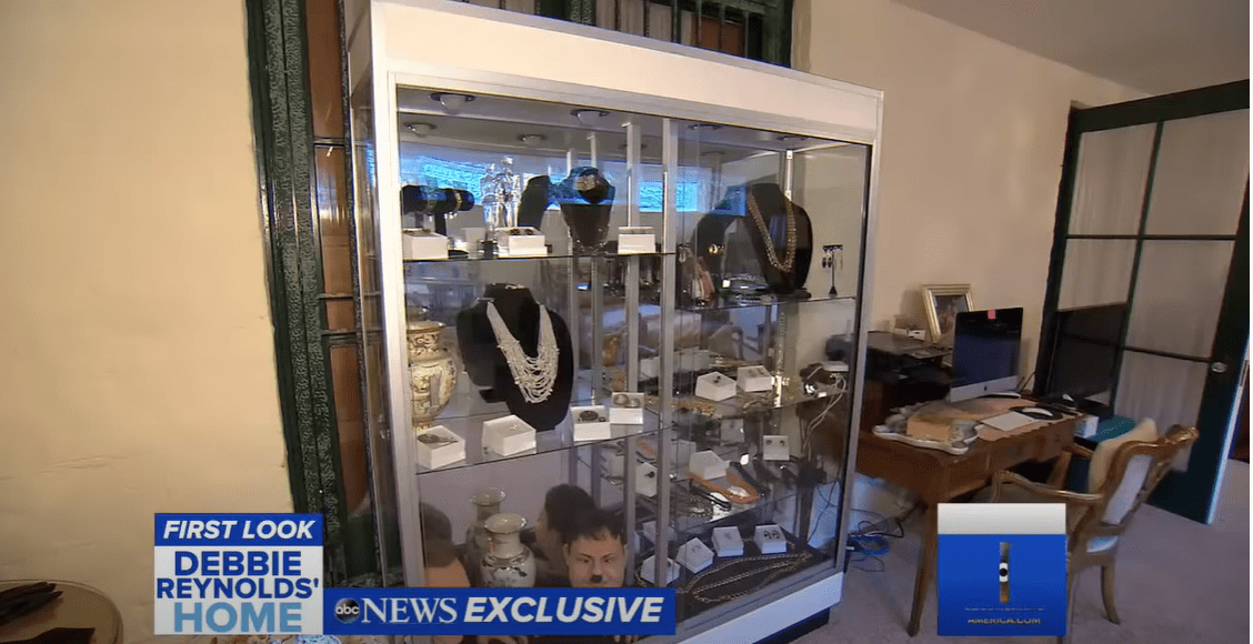 Inside Debby Reynolds' home. | Source: youtube.com/Good Morning America
