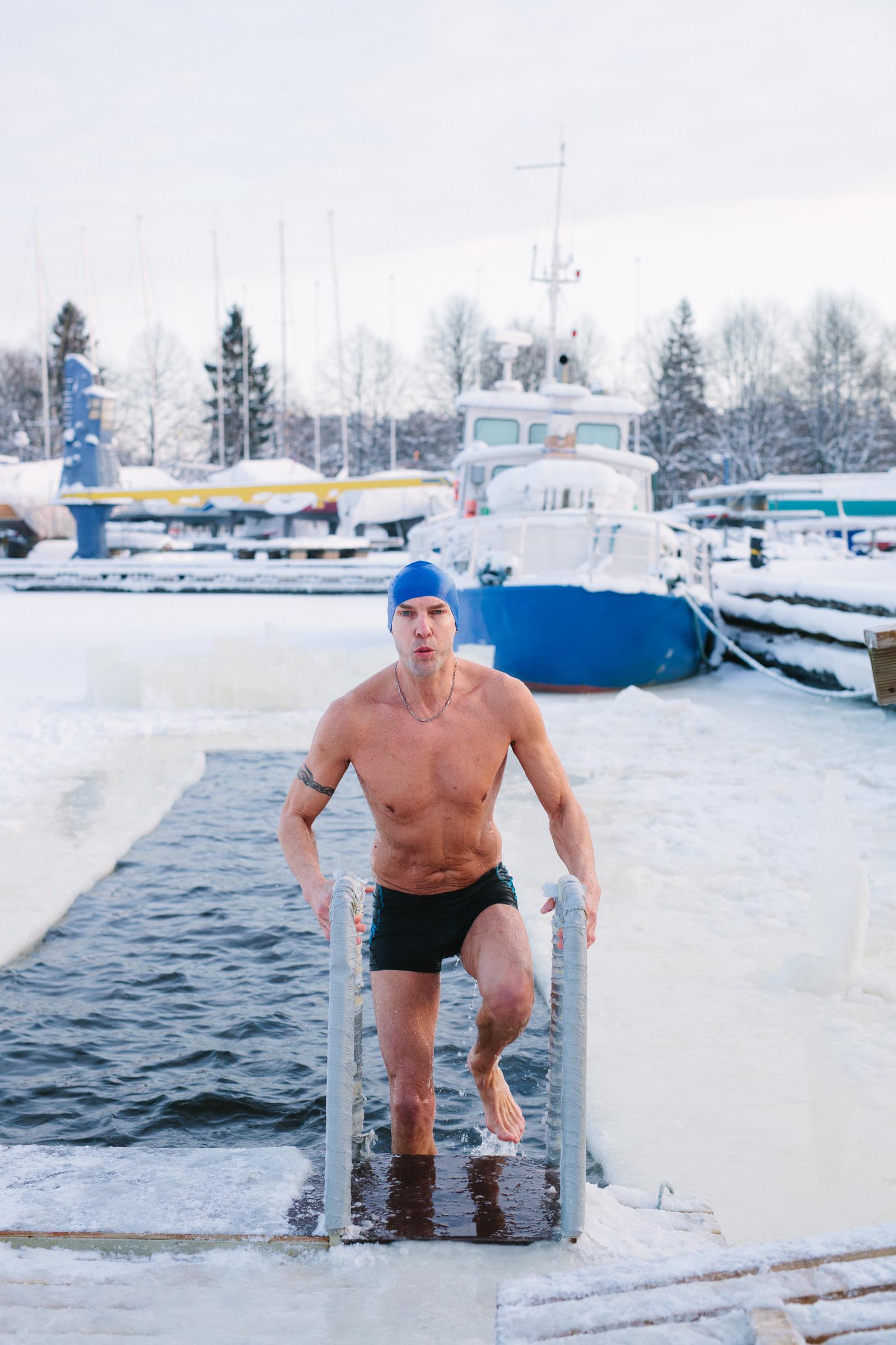 A man coming out of ice cold water | Source: Getty Images