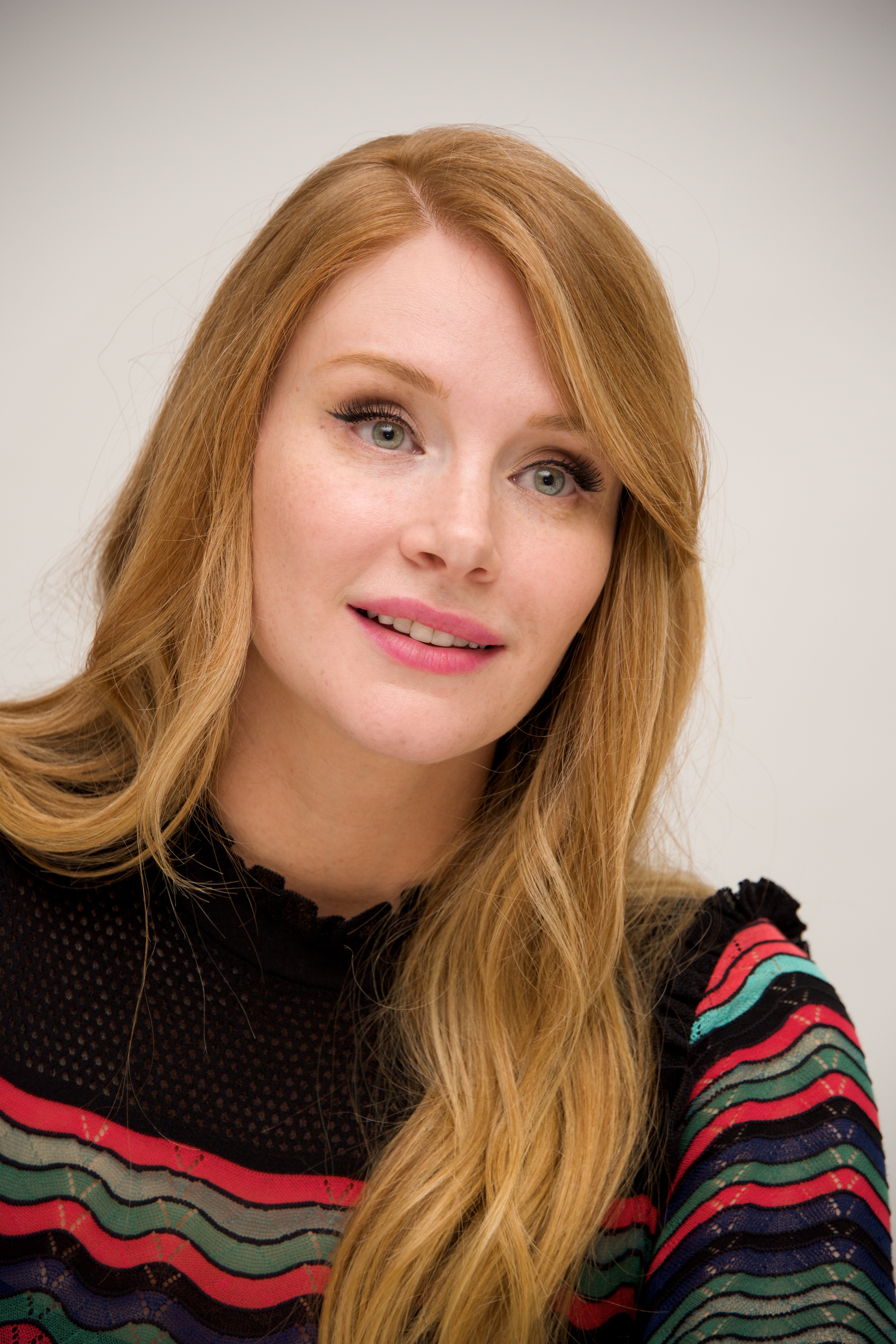 Bryce Dallas Howard at the "Gold" Press Conference at the Four Seasons Hotel on December 5, 2016 in Beverly Hills, California | Source: Getty Images
