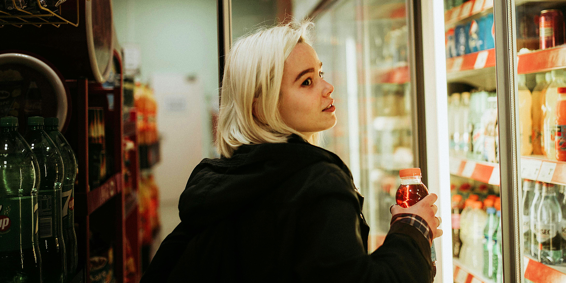 Woman at a grocery store | Source: Pexels