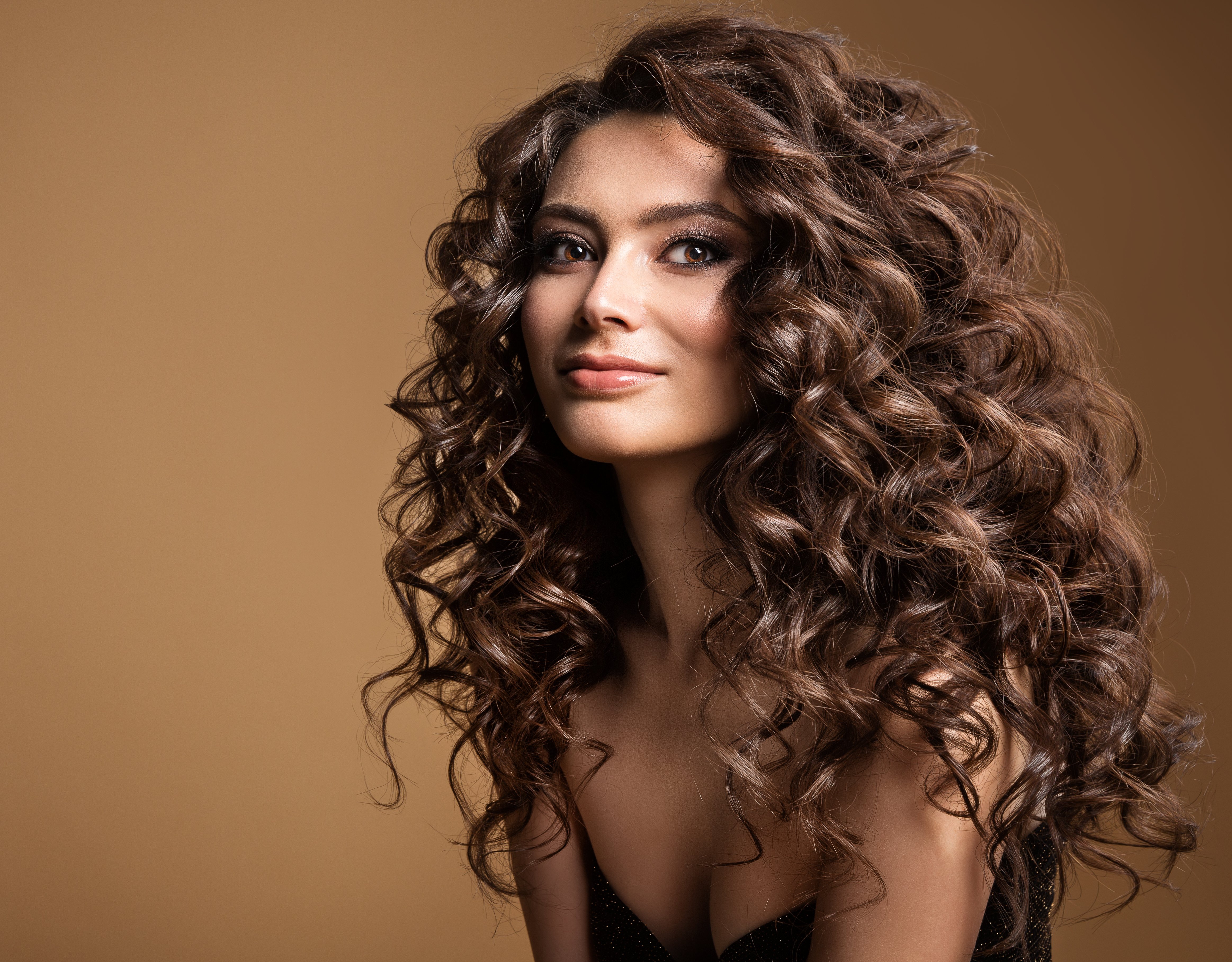 Woman with curly hair. | Source: Getty Images