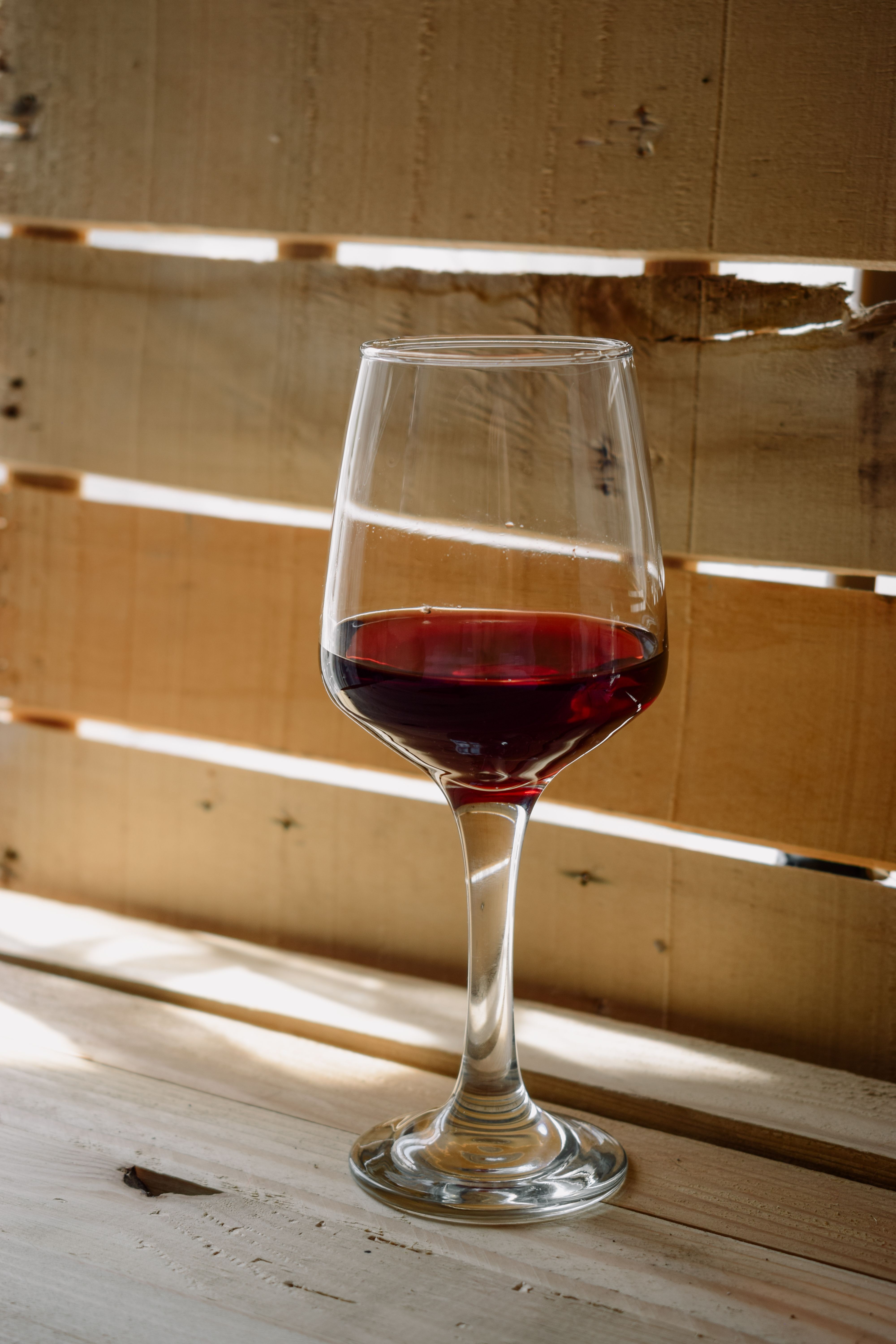A wine glass | Source: Pexels