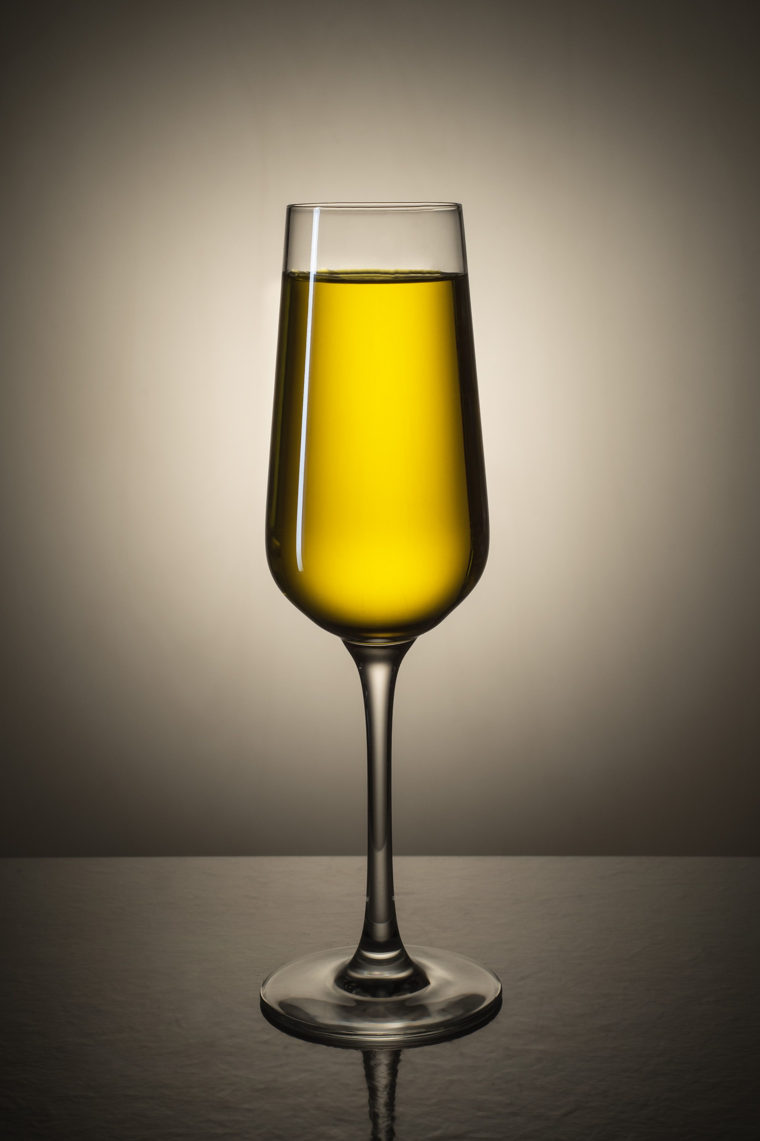 The flute glass | Source: Pexels