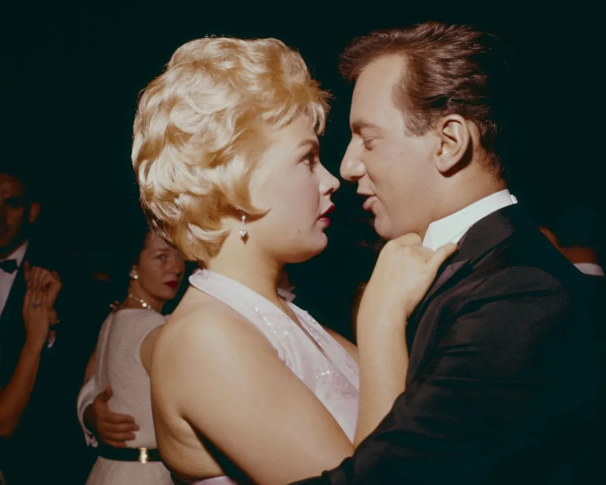 American actor and singer Bobby Darin with his wife, actress Sandra Dee at the 33rd Academy Awards, Santa Monica, California on April 17, 1961. | Source: Getty Images