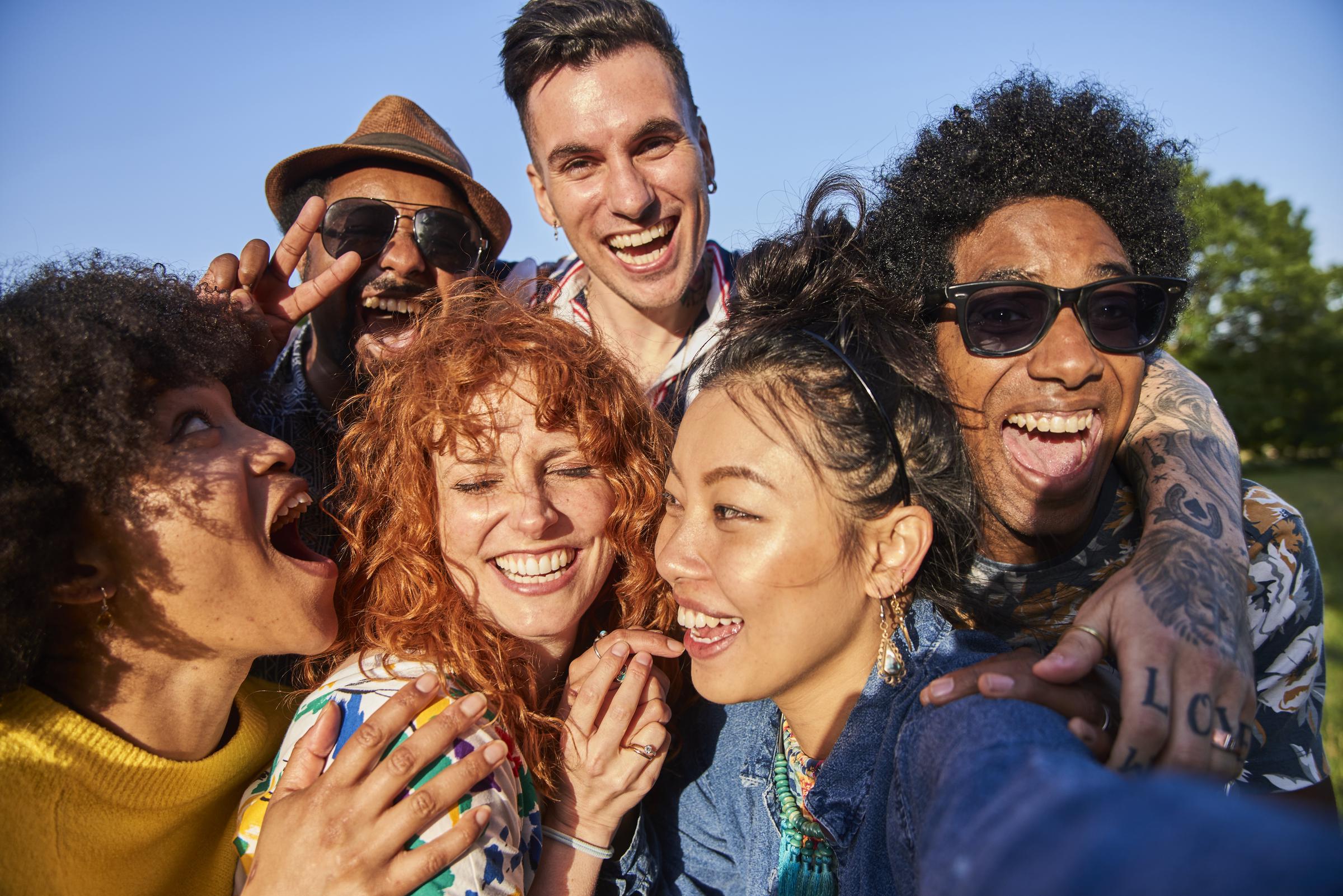 A group of friends taking a selfie | Source: Getty Images