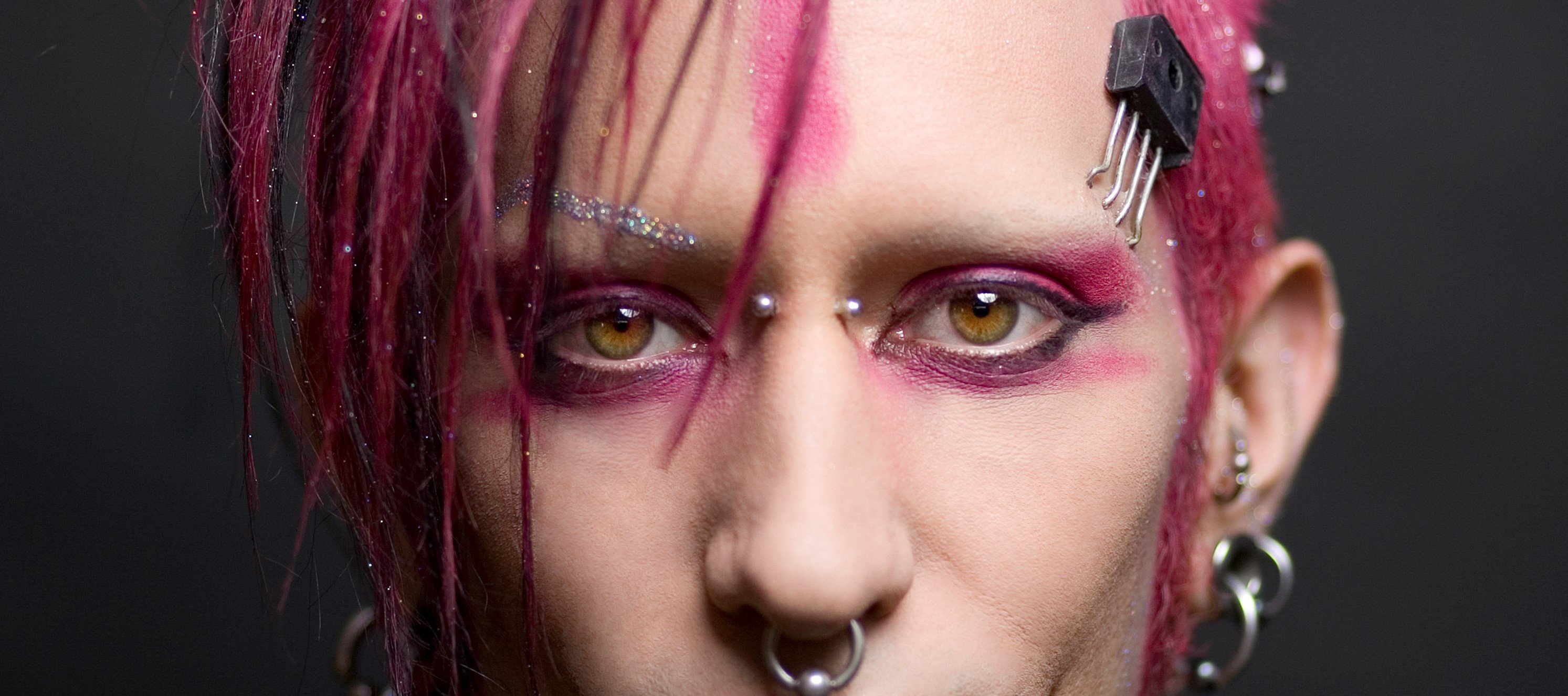 Person with bridge piercing | Source: Getty Images