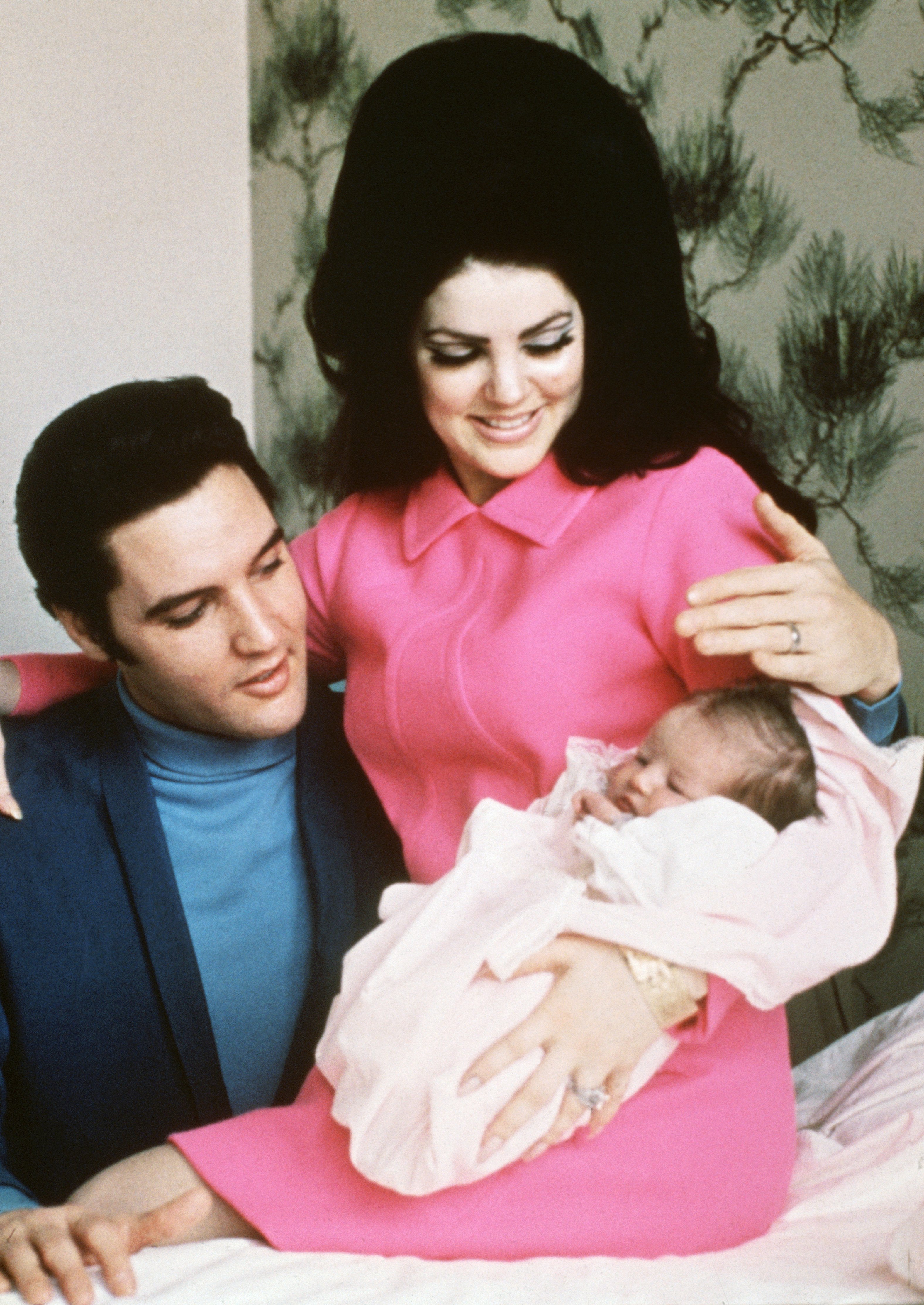 Elvis Presley and Priscilla with their daughter Lisa Marie in Memphis, Tennessee in 1968 | Source: Getty Images