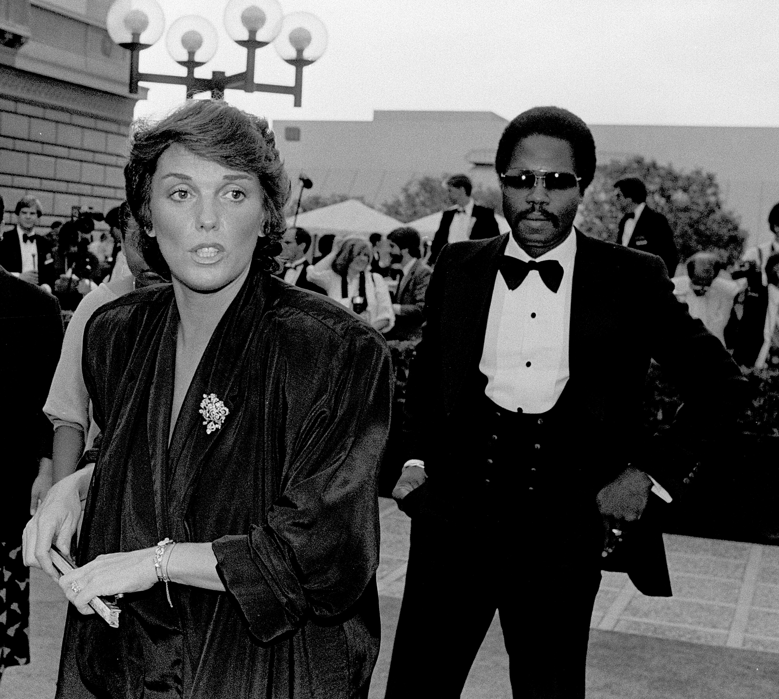 Tyne Daly and Georg Stanford Brown at the Emmy Awards show on September 23, 1984, in Pasadena, California. | Source: Getty Images