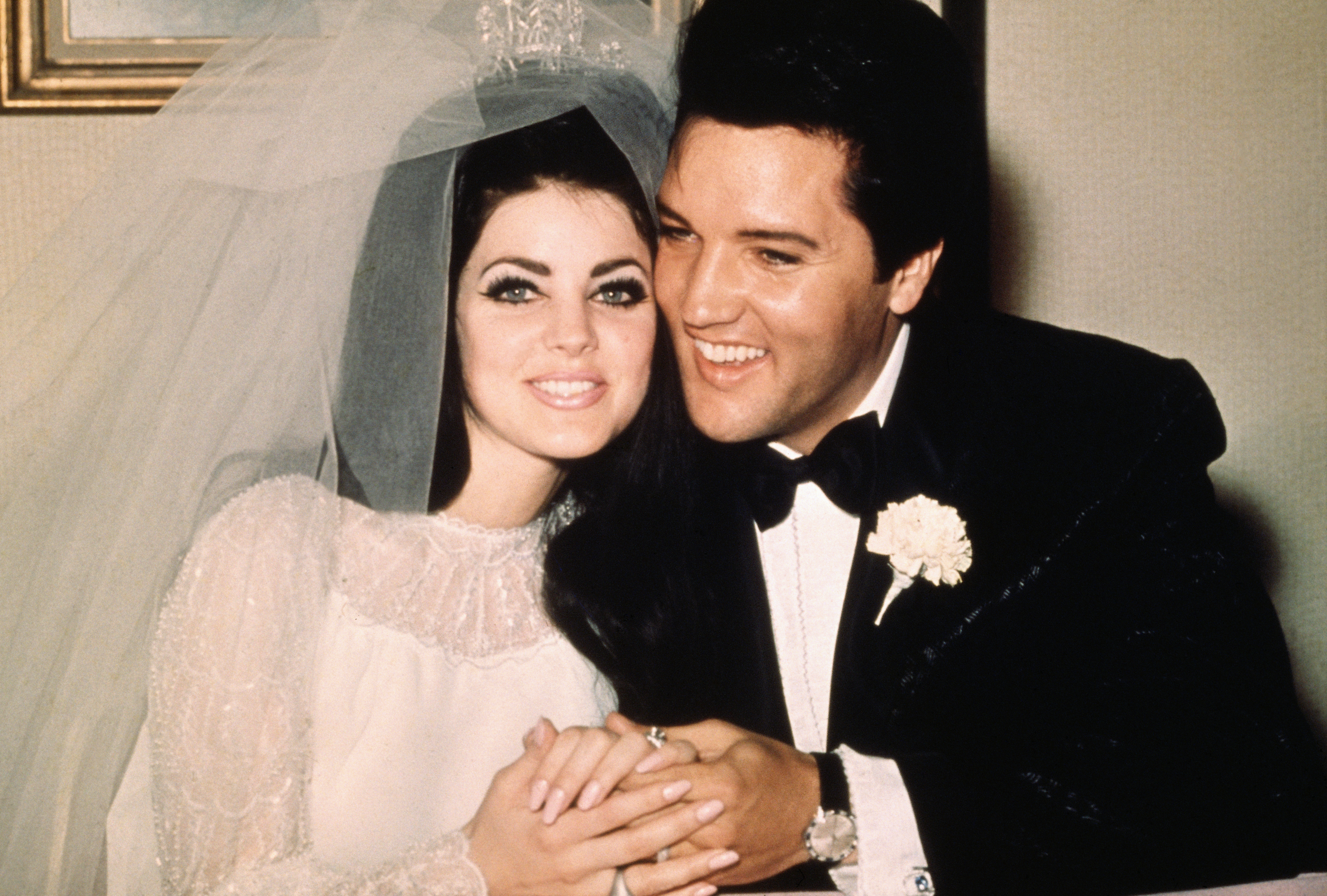 Elvis Presley and Priscilla after getting married in Las Vegas in 1967 | Source: Getty Images