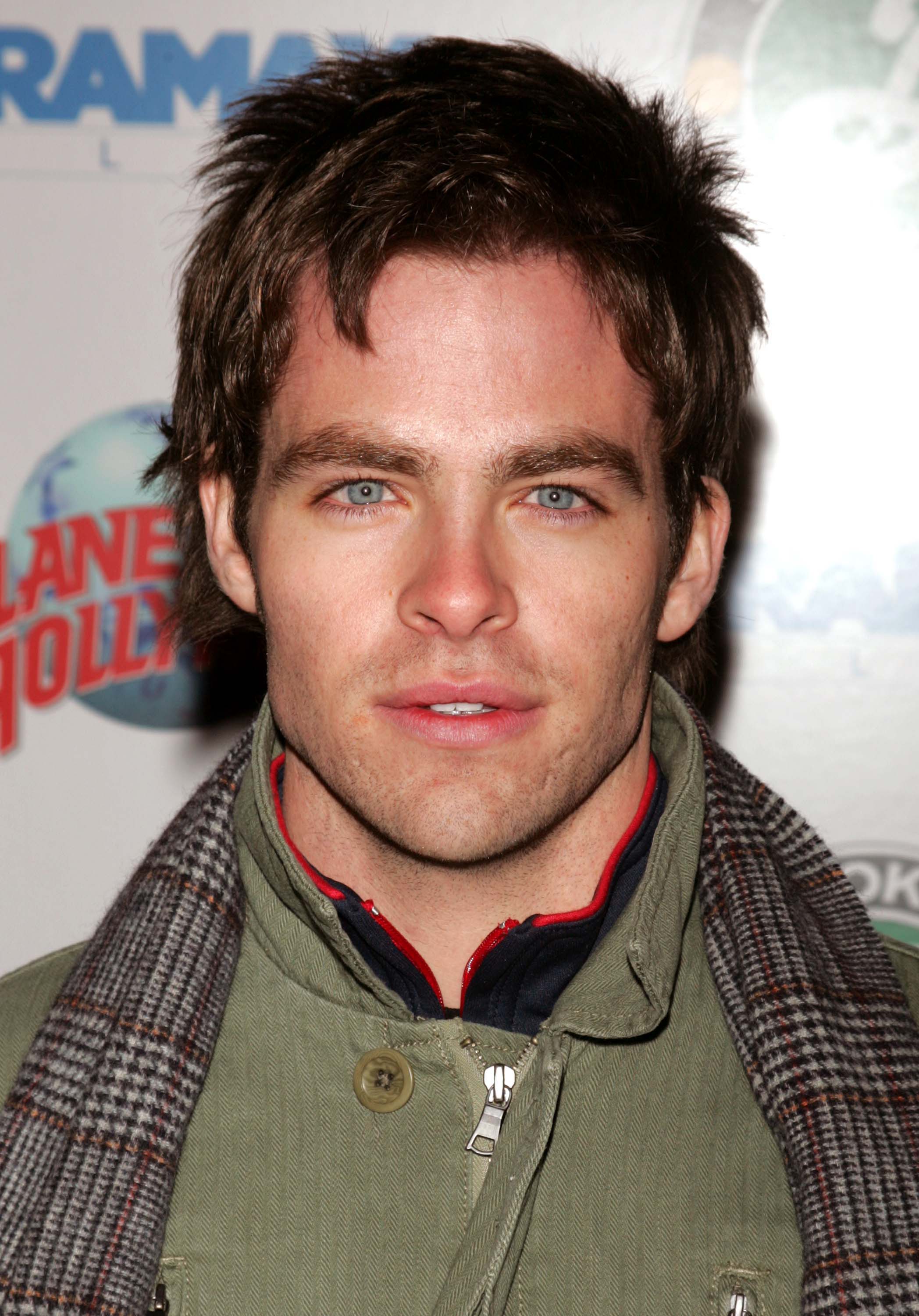 Chris Pine at the "Hostage" premiere in New York in 2005. | Source: Getty Images