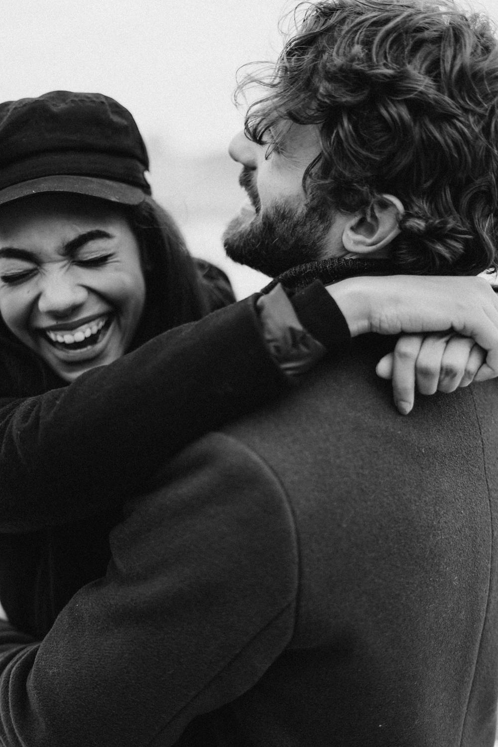 A woman hugging a man | Source: Pexels