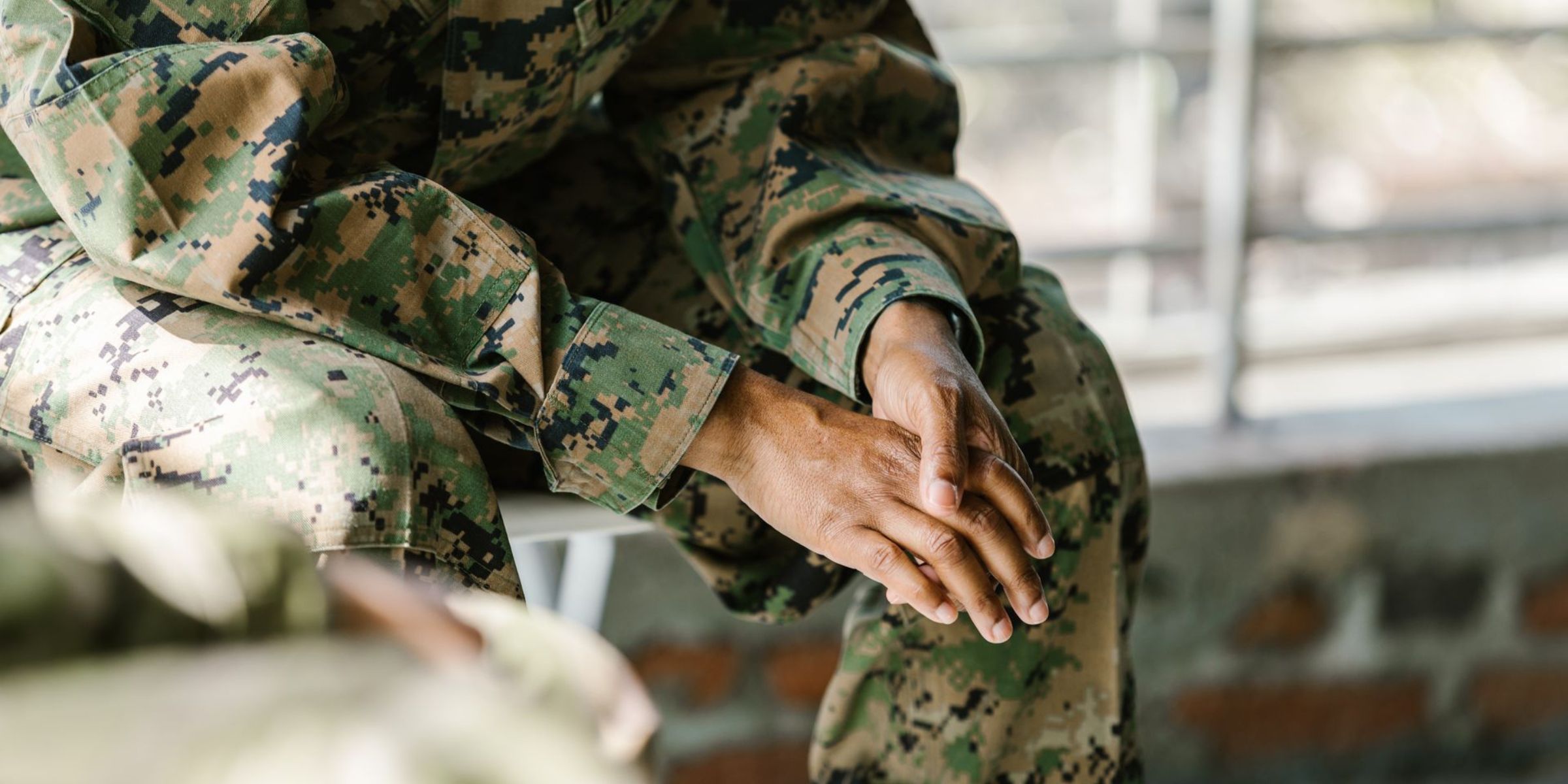 A man in combat fatigues | Source: Pexels